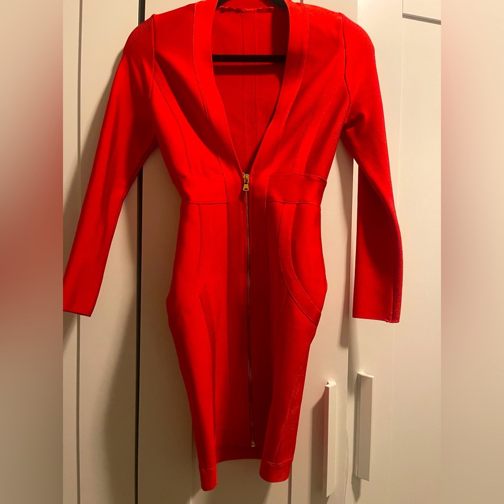 Red Bandage/Bodycon dress deep V front